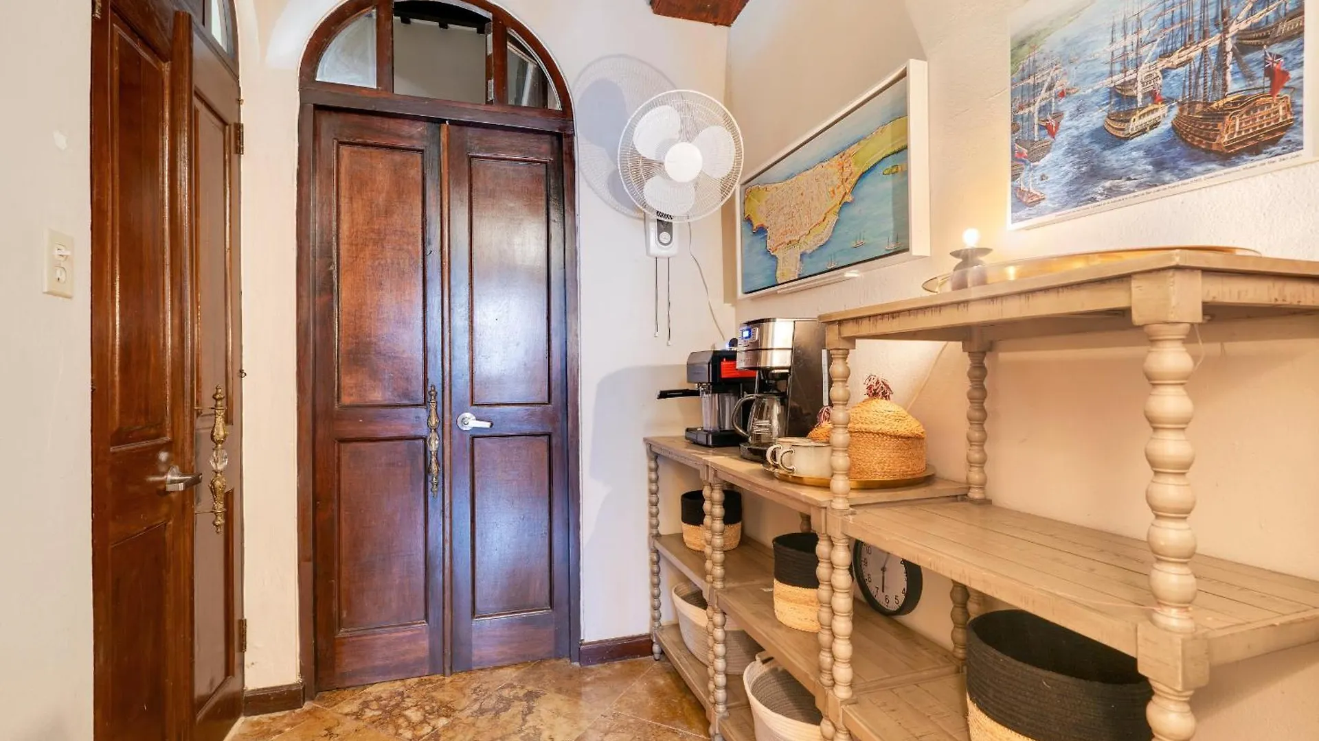 Chic 1-Bedroom & Loft In Prime Location San Juan