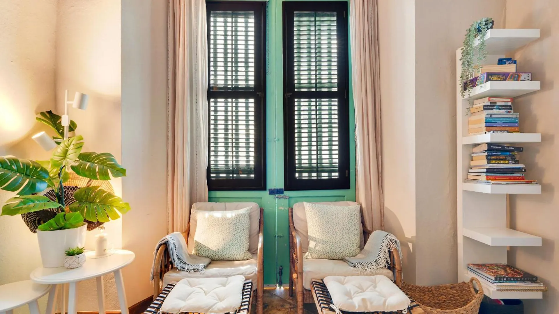 Chic 1-Bedroom & Loft In Prime Location San Juan 0*,